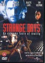 Strange Days DVD (2005) Ralph Fiennes, Bigelow (DIR) cert 18, Cd's en Dvd's, Dvd's | Overige Dvd's, Zo goed als nieuw, Verzenden