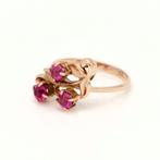 Ring - 14 karaat Roségoud Saffier, Handtassen en Accessoires, Ringen, Nieuw