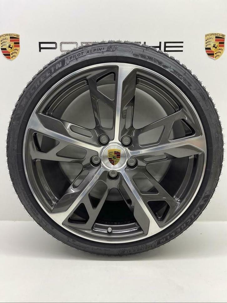 Porsche Taycan/Cross ORIGINELE 21inch winterset NIEUW !, Auto-onderdelen, Banden en Velgen, 21 inch, Winterbanden, 305 mm, Personenwagen
