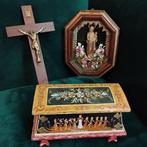 Kloosterwerk set met 3 religieuze voorwerpen (3) - Hout,, Antiek en Kunst