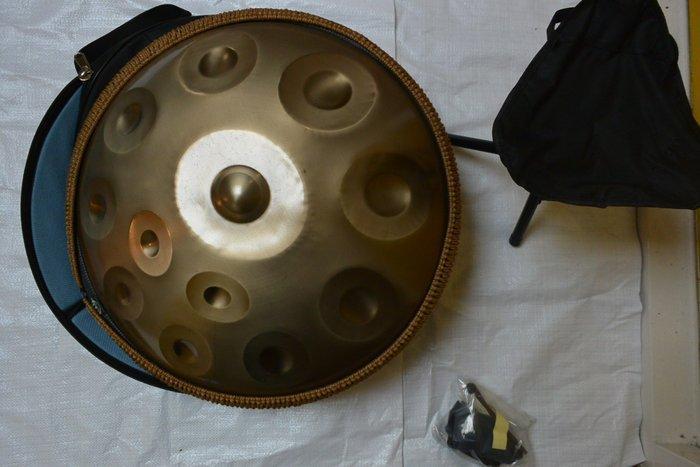 Handpan - in D gestemd - handpan 12 tonig - Nombre, Muziek en Instrumenten, Blaasinstrumenten | Blokfluiten