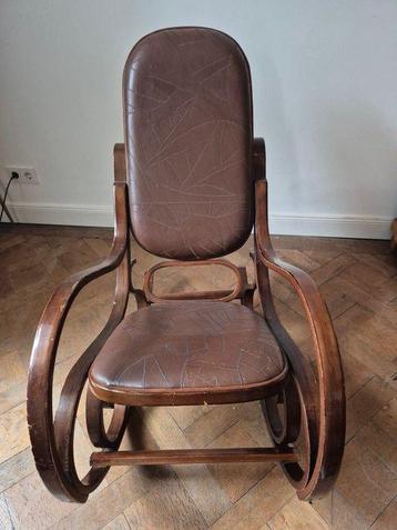 Luigi Crassevig - stilvoller Schaukelstuhl aus gebogenem beschikbaar voor biedingen