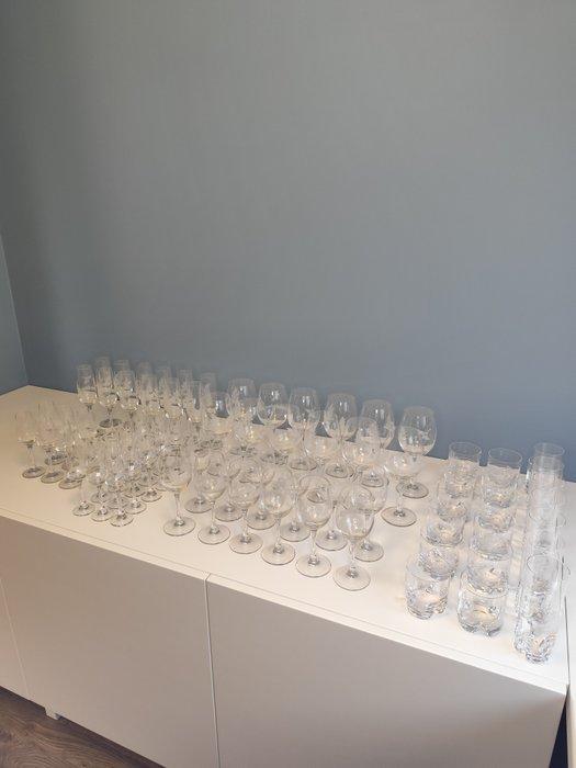 Spiegelau - Drinkservies (76) - Glas - Set van 76 Spiegelau, Antiek en Kunst, Antiek | Meubels | Tafels