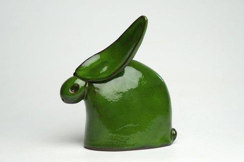 Urszula Despet - sculptuur, Spring Hare - 15 cm - Keramiek -, Antiek en Kunst, Kunst | Designobjecten