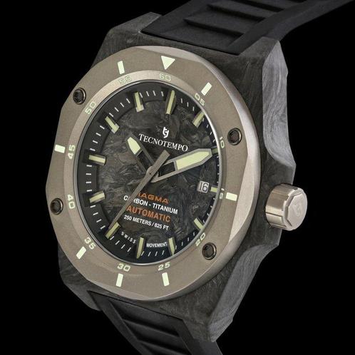 Tecnotempo - MAGMA - Forged Carbon & Titanium 250M -, Handtassen en Accessoires, Horloges | Heren