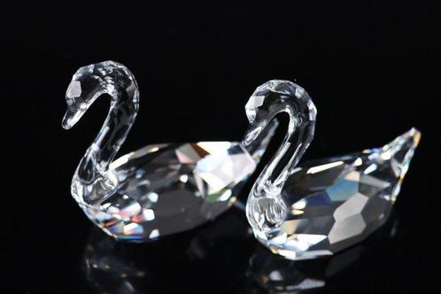 Figure - Swarovski - Verliefde zwanen (Boxed + Certificate), Antiek en Kunst, Curiosa en Brocante