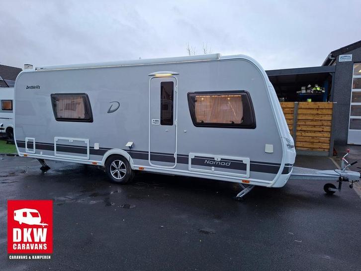 Dethleffs Nomad 560 RET, Caravanes & Camping, Caravanes, Airco, Douche, Mover, Radio, Enlèvement
