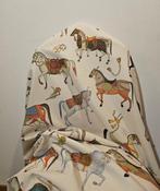 Stof Chevalier met wedstrijdpaarden - Horses Design -, Antiek en Kunst