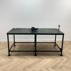 Tweedehands werkbank vv metalenblad en metaal onderstel,, Gebruikt, Metaal
