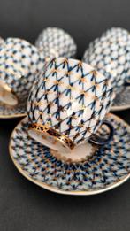 Lomonosov Imperial Porcelain Factory - Pattern: Cobalt Net