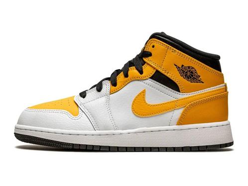 Air Jordan 1 Mid White University Gold - Maat 37.5 EU, Kleding | Heren, Schoenen, Ophalen of Verzenden