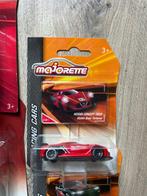 Majorette 1:64 - Modelauto (9) - Nissan GT-R; Nissan Skyline