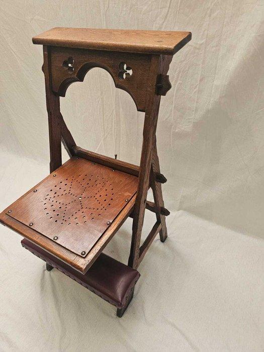 Stoel - Antieke Gotische Prie Dieu in Authentiek Design -, Antiek en Kunst, Antiek | Boeken en Manuscripten