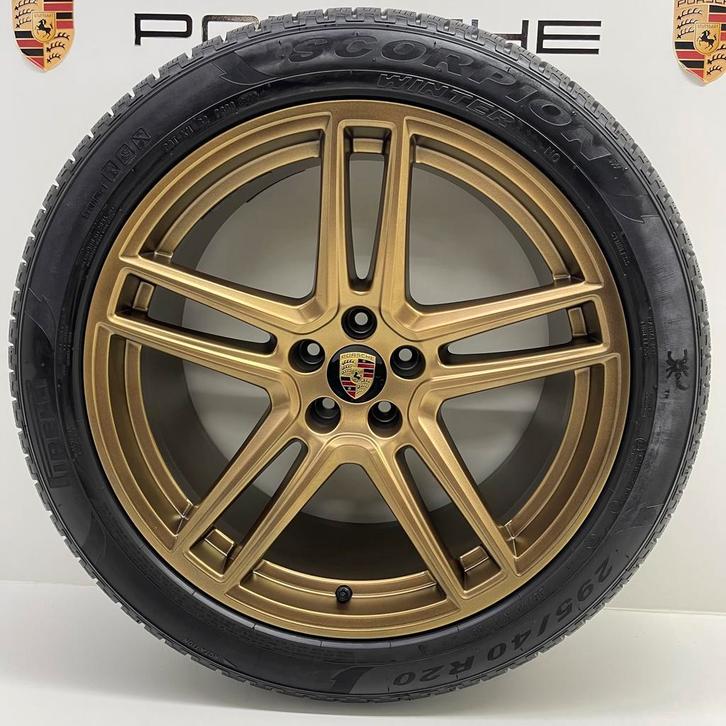 Porsche Macan ORIGINELE 20 Turbo II Goud met banden 8-9MM, Auto-onderdelen, Banden en Velgen, 20 inch, 295 mm, Personenwagen, Gebruikt