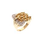 Grote gouden ring met zirconia | Riem (zegelring, riem gesp), Ophalen of Verzenden