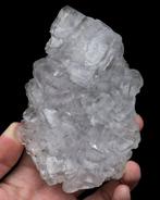 ICE clear FLUORITE uit Spanje (grote kast) - Hoogte: 11.6 cm