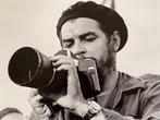 Osvaldo Salas (1914-1992) - Lider Ché Guevara con camara de, Antiek en Kunst, Kunst | Schilderijen | Modern