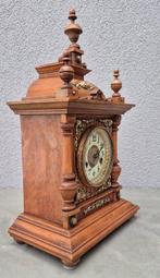 Pendule de château ou horloge de cheminée - Pfeilkreuz