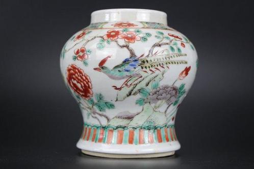 Vaas - Porselein - China - Qing Dynastie (1644-1911) -, Antiek en Kunst, Antiek | Overige Antiek