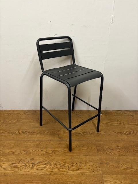 Gebruikte EMU Star Terraskruk - K1082- Vintage/Café, Tuin en Terras, Aarde en Mest, Ophalen