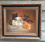 Nadine Varewyck - Stilleven met bril en boek