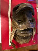 masque bété (ethnie bété-centre ouest de la Côte dIvoire) -