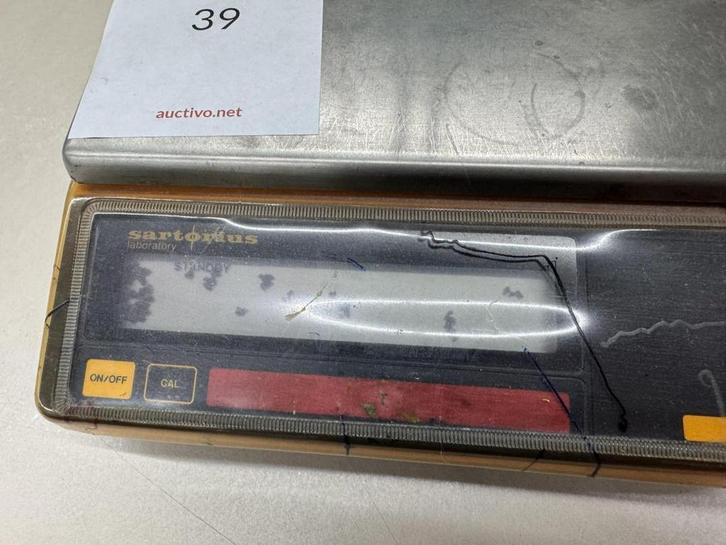 Online veiling: Sartorius Precisieweegschaal, Doe-het-zelf en Bouw, Weegschalen, Gebruikt