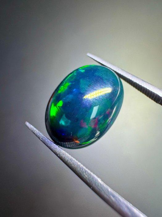 Zwarte opaal uit Ethiopië. 4,08 karaat. Geen minimale, Verzamelen, Mineralen en Fossielen