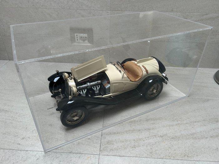 Pocher 1:8 - Modelauto - Alfa Romeo 8C 2300 Grand Touring, Hobby en Vrije tijd, Modelauto's | 1:5 tot 1:12