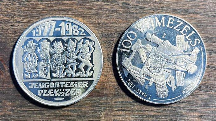 België. Medaille / lokale token 1980-1982 (41 items) (Zonder, Postzegels en Munten, Munten en Bankbiljetten | Toebehoren