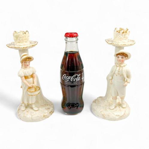 Royal Worcester - Pair of Victorian figural candlesticks, Antiek en Kunst, Antiek | Glaswerk en Kristal