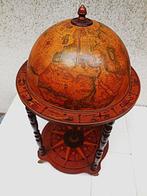 Bar - Eucalyptushout - Globe home bar drankje, Antiek en Kunst