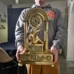 Figurale pendule - Antiek - Verguld brons - 1820 - Zeldzaam, Antiek en Kunst