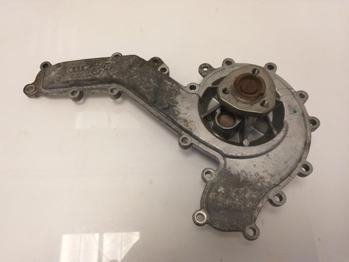 Waterpomp Audi Q7 O172756, Auto-onderdelen, Airco en Verwarming