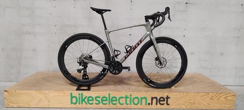 Racefiets | Giant Revolt Advanced 2 | - 32% | 2024, Fietsen en Brommers, Fietsen | Racefietsen, Heren, 53 tot 57 cm, Zo goed als nieuw
