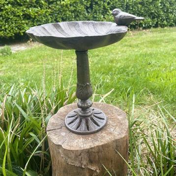 Vogelbad - Gietijzer beschikbaar voor biedingen