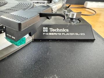 Technics - SL-23 Tourne-disque