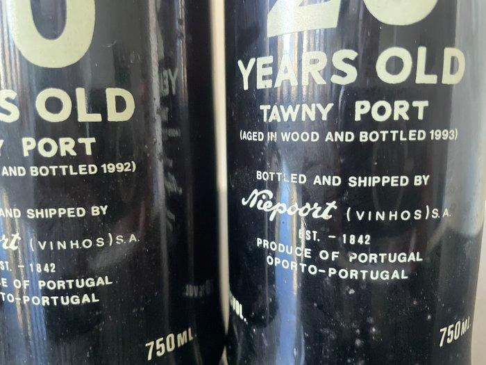 Niepoort’s - Bottled in 1992, 1993 - 20 years old Tawny -, Verzamelen, Wijnen