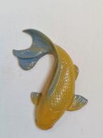 Vanessa Bonino - Sculpture, Koi carp - 37 cm - Majolique -, Antiek en Kunst