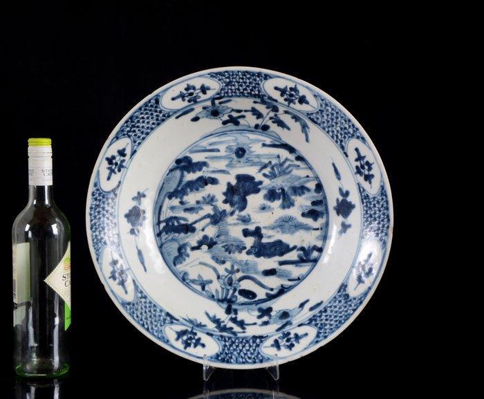 Een monumentale (40,1 cm) Chinese Swatow (Zhangzhou), Antiek en Kunst, Antiek | Overige Antiek