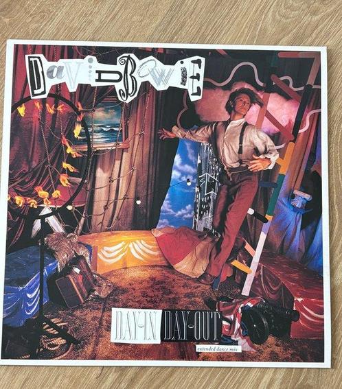 David Bowie - 3 x 12 singles + 1 x double LP + Book An, Cd's en Dvd's, Vinyl Singles