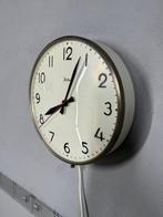 Wandklok - Industriële Palmtag schoolklok – vintage precisie, Antiek en Kunst