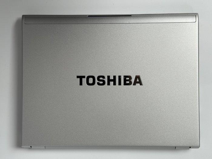 Toshiba Portégé R500 - worlds lightest notebook ever sold, Games en Spelcomputers, Spelcomputers | Overige Accessoires