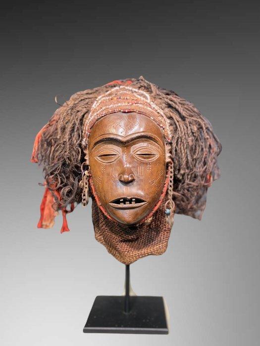 Exceptionnel masque chokwe - vieux masque chokwe - Chokwe -, Antiek en Kunst, Kunst | Niet-Westerse kunst