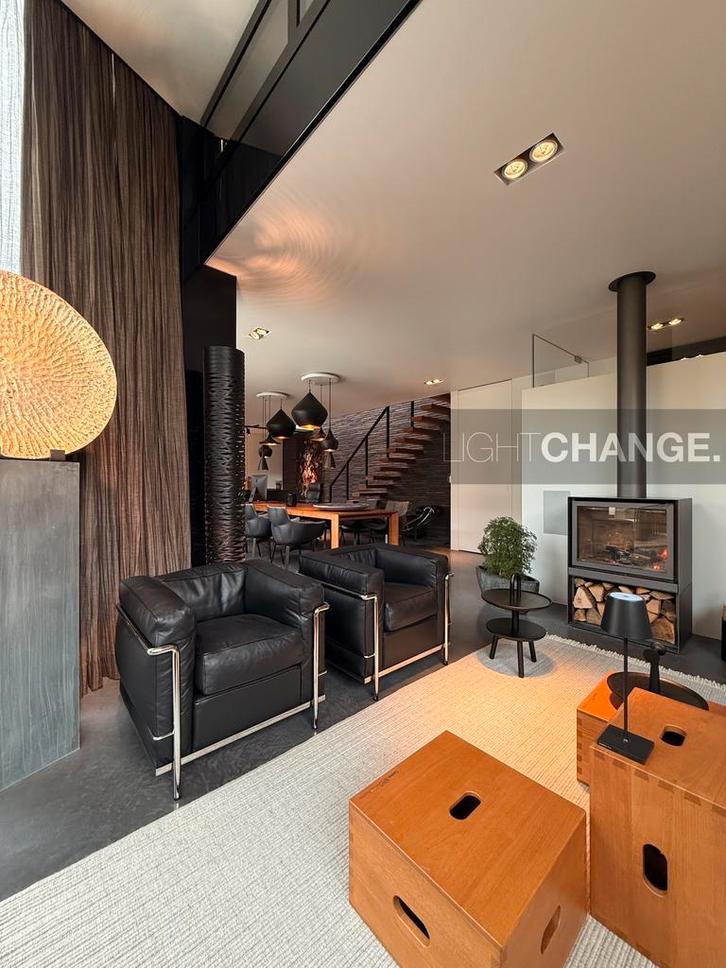 Cassina 2 fauteuil Grand Confort LC2 of LC3 LC4 leder NIEUW, Huis en Inrichting, Fauteuils, Nieuw, Leer, Metaal