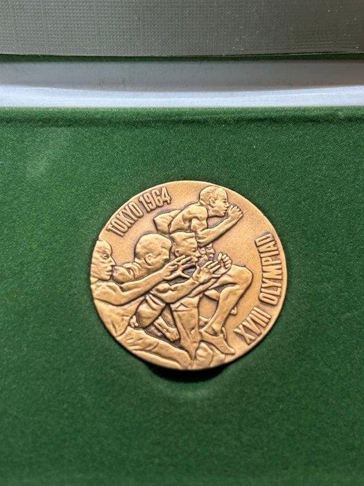 Tokyo 1964 Olympics Commemorative Bronze Medal — Japan Mint,, Collections, Collections Autre