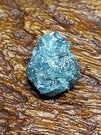 Blauwe natuurlijke ruwe diamant. 4,39 karaat. Kleine