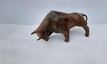 P. Chenet - Figuur - Stier - 23 cm - Brons