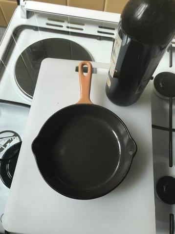 Le Creuset - Hapjespan - geëmailleerd gietijzer