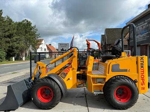 Knikmops KM250 Nieuw, Articles professionnels, Machines & Construction | Grues & Excavatrices